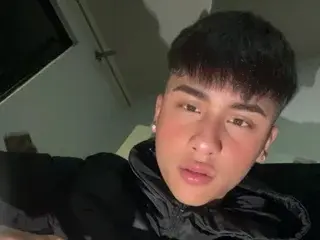 Streamate Adult Video Chat of Temtionkingscs26