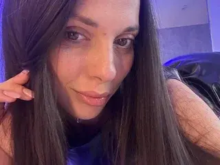 Streamate Nude Webcam of Elly_linn