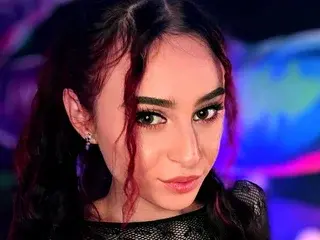 Streamate Sex Cam of SaraiAngel