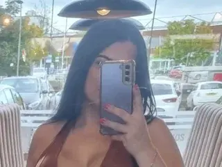 Streamate Adult Webcams of TemptationPoppyxx