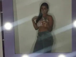 Streamate Best Webcam of Laura_Mendosa