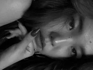 Streamate Live Sex Cam of Dollyia