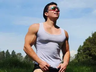 Streamate Free Live Porn of clark_paul