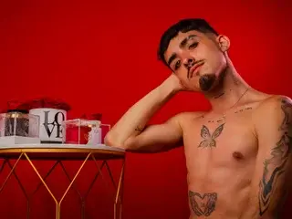 Streamate Watch Live Sex Cams of NikoStone