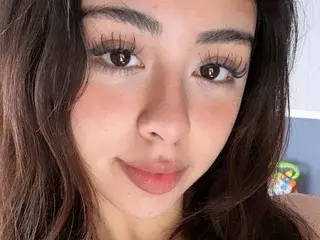 Streamate Live Porn of Arianabaddiewoman