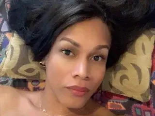 Streamate Watch Live Sex Cams of BarbieBrownn