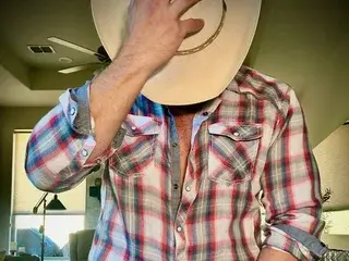 Streamate Free Live Porn of MisterDilf