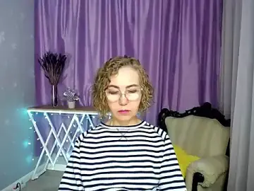 Stripchat Live Porn of queen_a_n_i