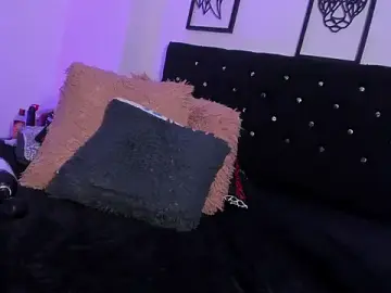 Stripchat Live Sex Cam of FelinaJohnson