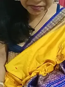 Stripchat Free Live Porn of Shanu_Shah