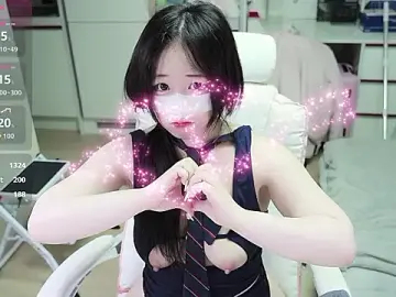 Stripchat Sex Cam of kimhyeona2005