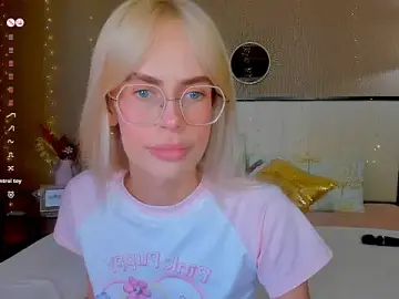 Stripchat Sex Cam of bellatip