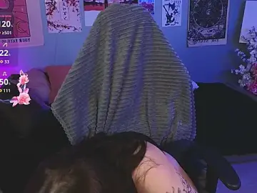 Stripchat Adult Webcam of Dark_Shine