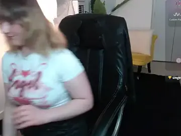 Stripchat Adult Webcam of Crystal-dreamt