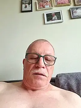 Stripchat Free Porn Cam of NextAct92