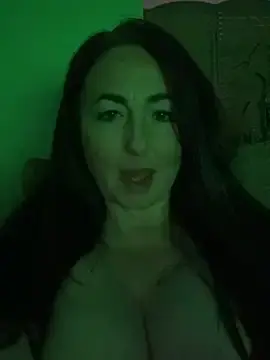 Stripchat Sex Cam of kiki_xo