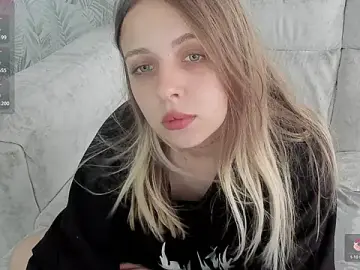 Stripchat Live Sex of Alice_Halle
