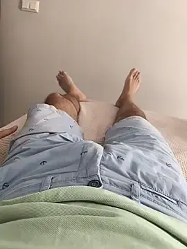 Stripchat Nude Webcam of mrbiggdickk34