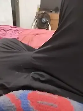 Stripchat Nude Webcam of zerobert69
