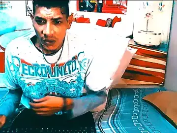 Stripchat Best Webcam of IndianSavageMale