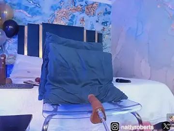 Stripchat Live Sex Cam of Natty_roberts_