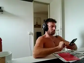 Stripchat Sex Chat of alpha-hunk