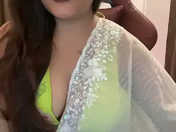 Stripchat Adult Video Chat of shanayaaa_1