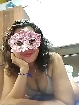 Stripchat Live Porn of LunaCeylon