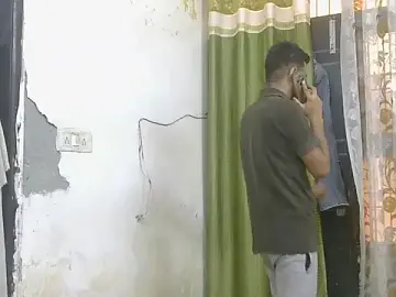 Stripchat Live Sex of Stubborndesiboy