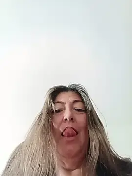 Stripchat Private Sex Chat of emma_tour