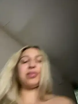Stripchat Adult Webcams of xLexi
