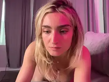 Stripchat Best live sex cam show of meggsworld