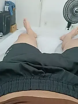 Stripchat Nude Webcam of seu_menino2