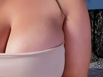Stripchat Adult Webcam of Lea_velle