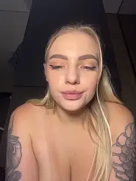 Stripchat Watch Live Sex Cams of HugeBoobsAlice