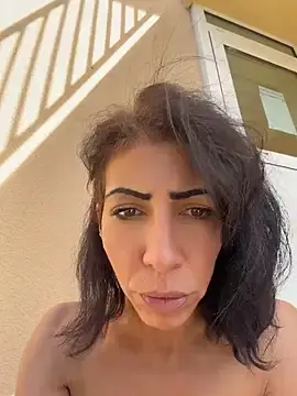 Stripchat Adult Webcam of Yasmiinee