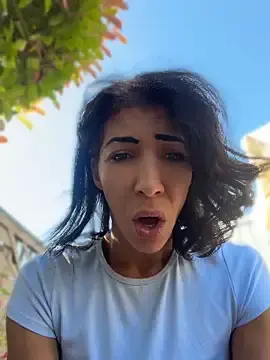 Stripchat Sex Cam of Yasmiinee