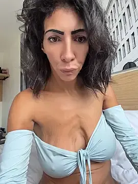 Stripchat Best Webcam of Yasmiinee