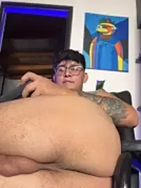 Stripchat Adult Webcam of ChrisRuiz