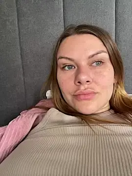 Stripchat Sex Chat of MonoGirl