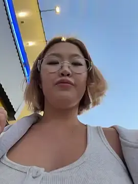Stripchat Free Live Porn of Aiko_Yumi