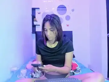 Stripchat Live Sex Cam of sapphire_brown20
