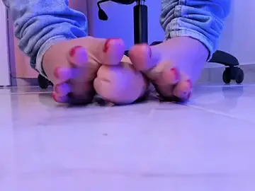 Stripchat Free Porn Cam of Kattyfeet