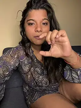 Stripchat Live Sex Cam of Kitttooo
