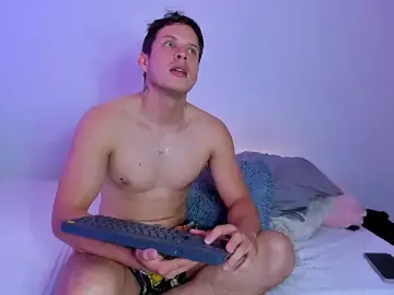Stripchat Free Live Porn of johnycooper08