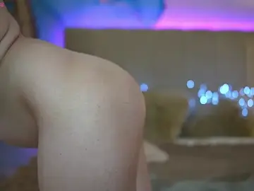 Stripchat Free Porn Cam of OneLaya