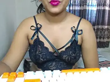 Stripchat Sex Cam of VelvetCoupleLive
