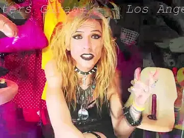 Stripchat Nude Webcam of TgirlBrat