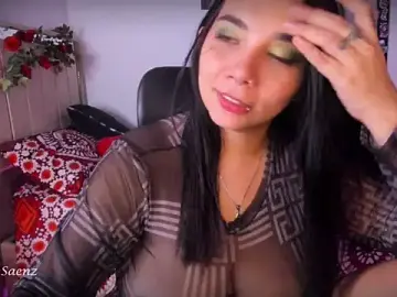 Stripchat Adult Webcam of victoriaasaenz_