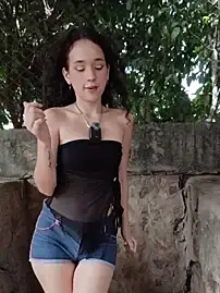 Stripchat Free Porn Cam of sweet_outdoor_charm